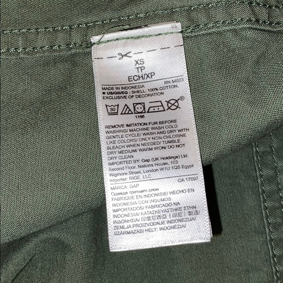 Gap Trench Coat - Picture 6 of 7